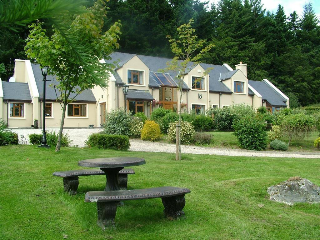 Trooperstown Lodge Laragh Exterior photo